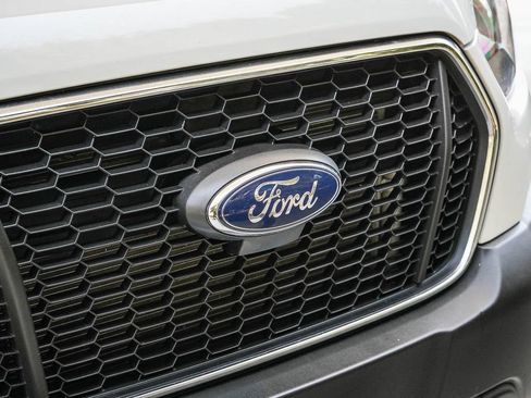 Used 2025 Ford Transit 250 Low Roof w/ Exterior Upgrade Package RWD image 9