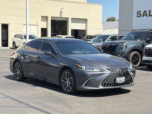 Used 2022 Lexus ES 350 w/ Premium Package FWD image 1