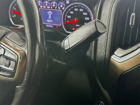 Used 2022 Chevrolet Silverado 2500 High Country image 16