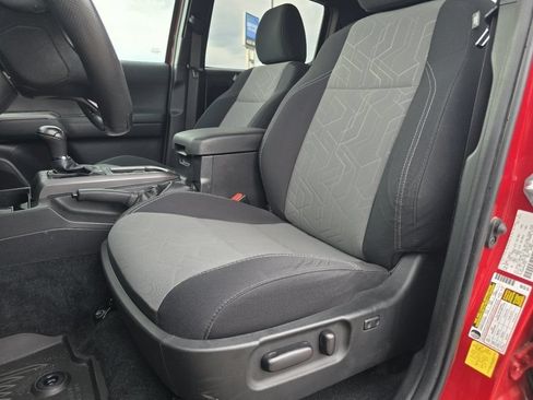 Used 2023 Toyota Tacoma TRD Off-Road AWD/4WD image 22