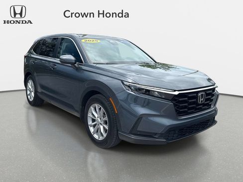 Used 2025 Honda CR-V EX-L image 6