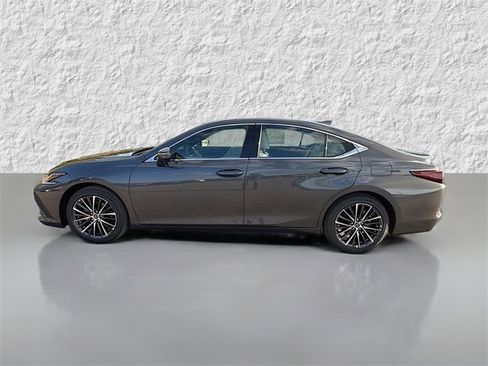 New 2025 Lexus ES 350 w/ Premium Package image 6