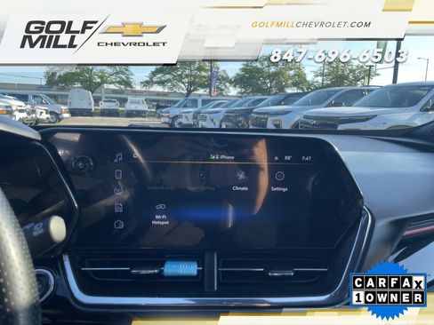 Used 2025 Chevrolet Trax RS w/ Driver Confidence Package FWD image 21