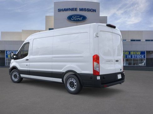 New 2025 Ford Transit 250 148 Medium Roof RWD image 4