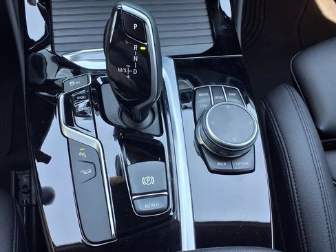 Used 2021 BMW X4 xDrive30i image 12