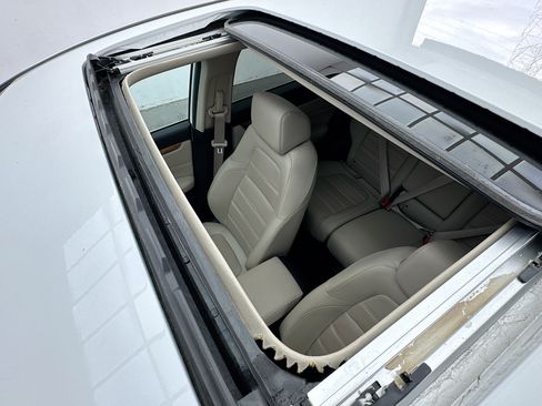 Used 2021 Honda CR-V EX-L image 14