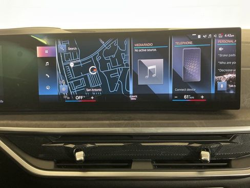 Certified 2023 BMW X7 xDrive40i w/ Premium Package image 11
