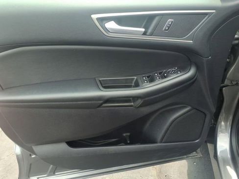 Used 2022 Ford Edge SEL w/ Convenience Package AWD/4WD image 11