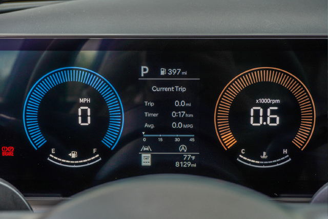 Certified 2025 Hyundai Tucson SEL FWD image 30