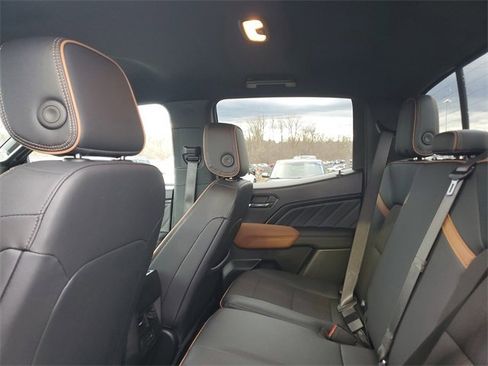 Used 2024 GMC Canyon AT4 w/ Canyon Safety Plus Package image 10
