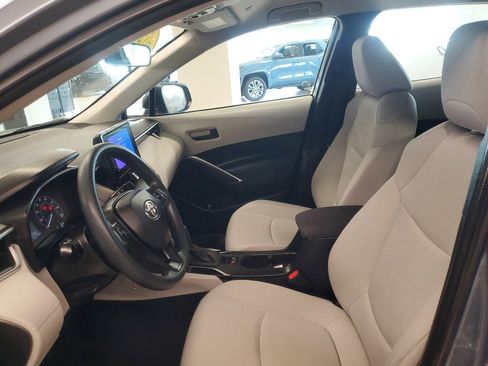Used 2023 Toyota Corolla Cross L image 14