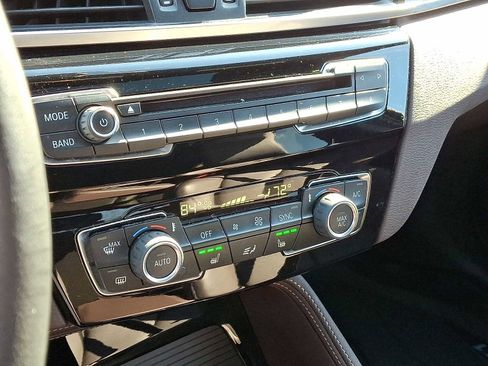 Used 2016 BMW X1 xDrive28i image 17