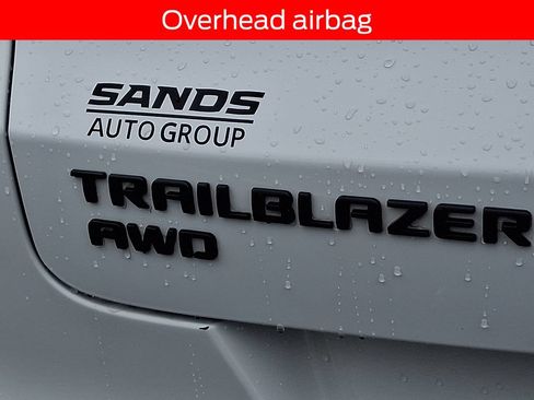 Used 2023 Chevrolet TrailBlazer RS AWD/4WD image 28