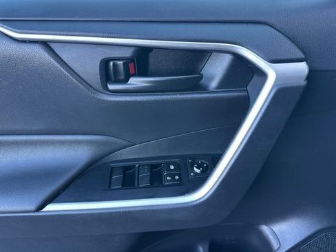 Used 2020 Toyota RAV4 LE w/ All Weather Liner Package image 12