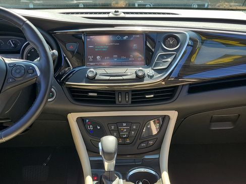 Used 2019 Buick Envision Essence FWD image 19