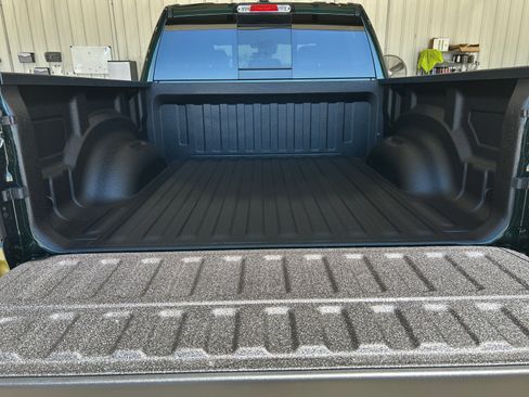 Used 2026 RAM 1500 Express AWD/4WD image 24