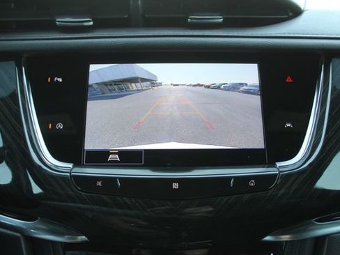 Used 2021 Cadillac XT6 Premium Luxury FWD image 30