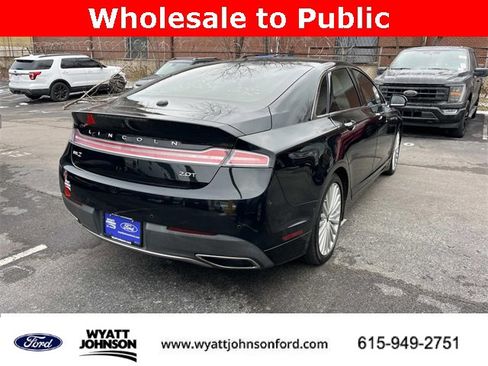 Used 2017 Lincoln MKZ Reserve w/ Climate Package image 3