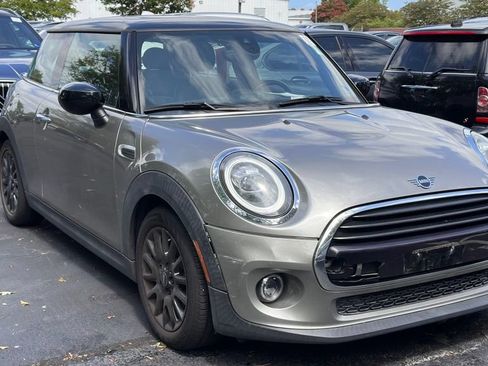 Used 2020 MINI Cooper 2-Door Hardtop FWD image 1