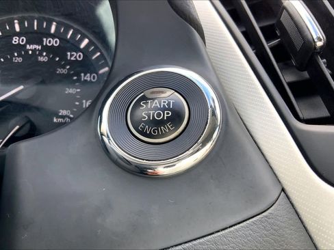 Used 2021 INFINITI Q50 Luxe image 31