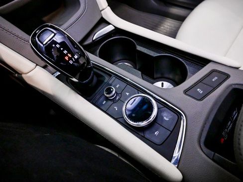 Used 2023 Cadillac XT5 Premium Luxury image 36