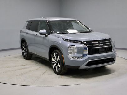 New 2026 Mitsubishi Outlander SE