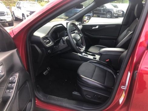 Used 2023 Ford Escape ST-Line Select w/ Tech Pack #1 image 7