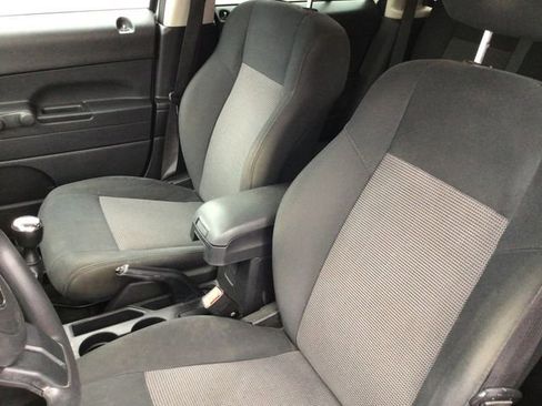 Used 2011 Jeep Patriot Sport FWD image 23