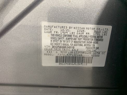 Used 2021 Nissan Kicks S FWD image 13