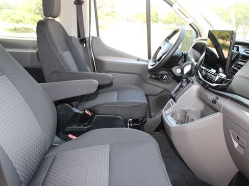 Used 2023 Ford Transit 350 XLT RWD image 21