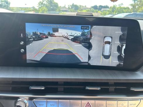 Certified 2024 Kia Telluride SX Prestige w/ Towing Package AWD/4WD image 11