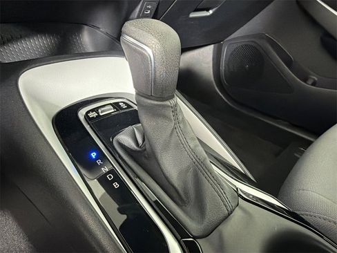 Used 2024 Toyota Corolla SE image 30