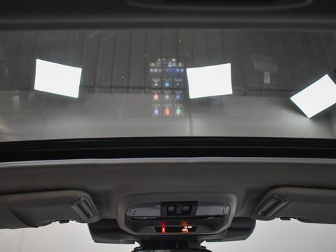 Used 2024 Subaru Crosstrek 2.5i Limited image 19