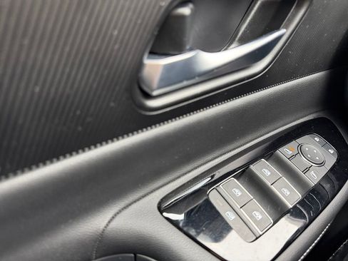 Certified 2025 Nissan Murano SV w/ Cargo Package image 28