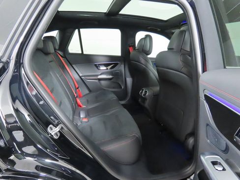 Certified 2025 Mercedes-Benz GLC 43 AMG 4MATIC image 22