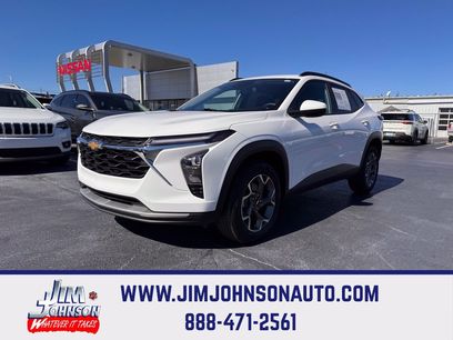 Used 2025 Chevrolet Trax LT