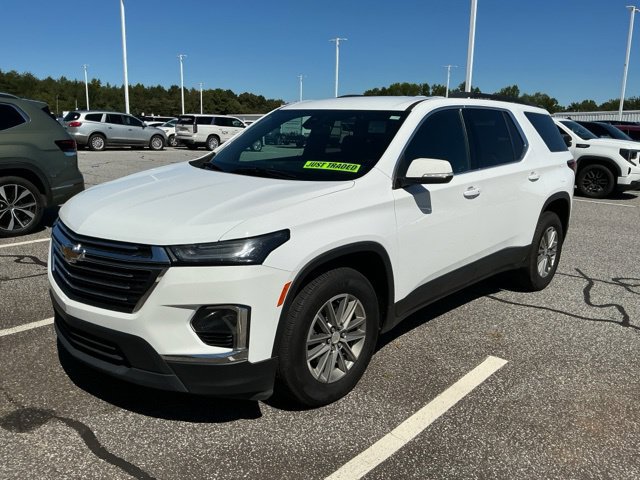 Used 2023 Chevrolet Traverse LT FWD image 6