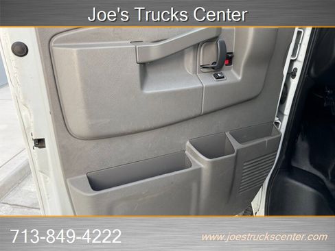 Used 2018 Chevrolet Express 3500 w/ Power Convenience Package image 13