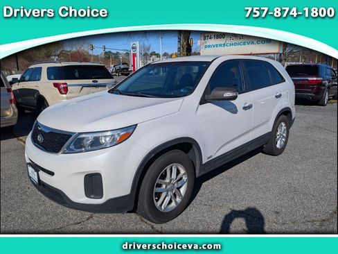 Used 2014 Kia Sorento LX image 1