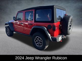Used 2024 Jeep Wrangler Unlimited Rubicon w/ Convenience Group video 3