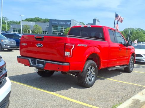 Used 2016 Ford F150 XLT w/ Equipment Group 302A Luxury AWD/4WD image 7