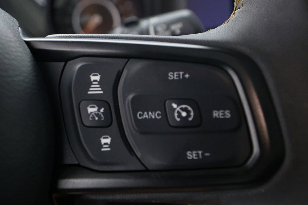 Used 2024 Jeep Wrangler Unlimited Sport AWD/4WD image 21