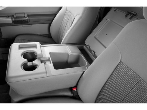 Used 2015 Ford F250 XL RWD image 39