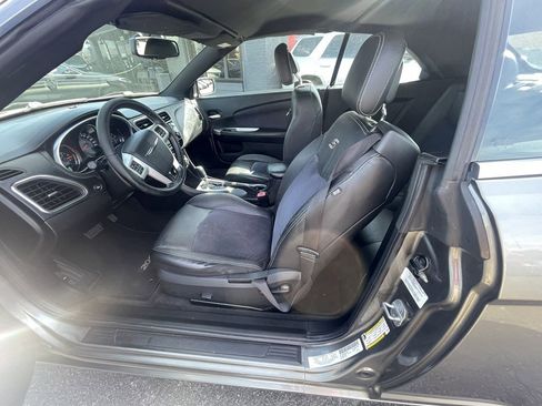 Used 2012 Chrysler 200 S image 22