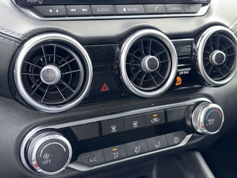 Used 2024 Nissan Sentra SV image 14