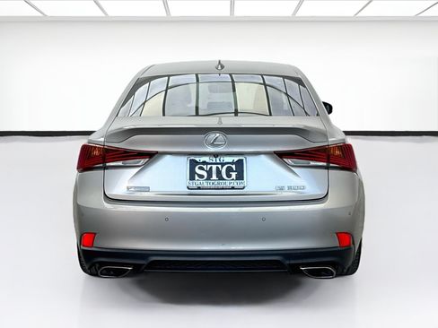 Used 2020 Lexus IS 300 F Sport w/ F Sport Package RWD image 5