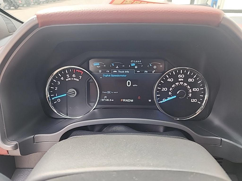 Used 2018 Ford F150 Platinum w/ Technology Package AWD/4WD image 14