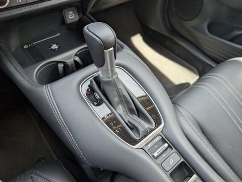 Used 2024 Honda HR-V EX-L image 17
