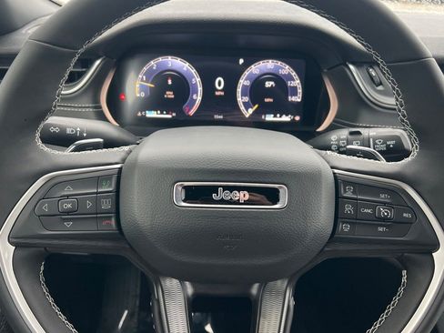 New 2025 Jeep Grand Cherokee L Altitude image 25