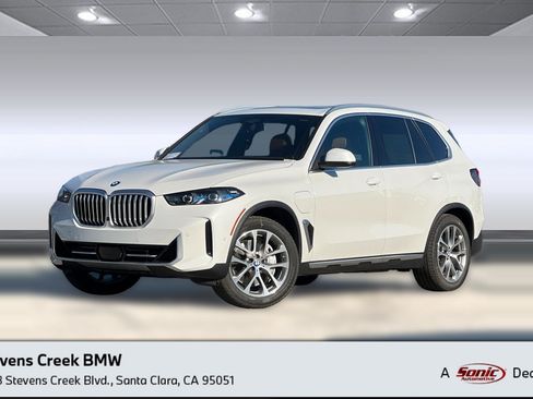 New 2026 BMW X5 xDrive50e AWD/4WD image 1